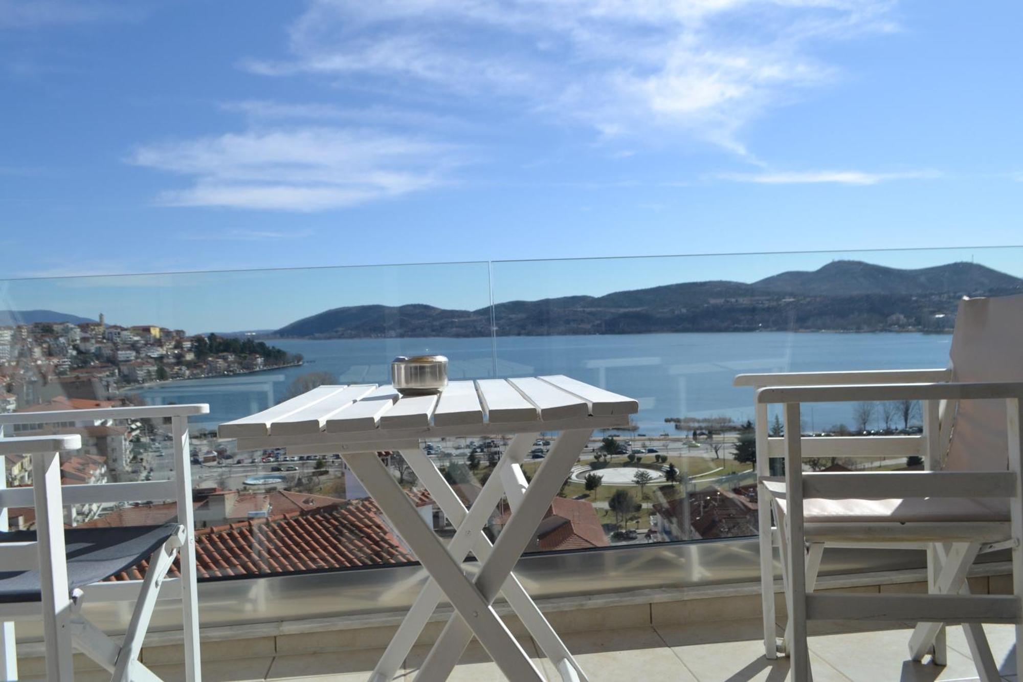 Calm Lake Balcony Kastoria Exterior foto